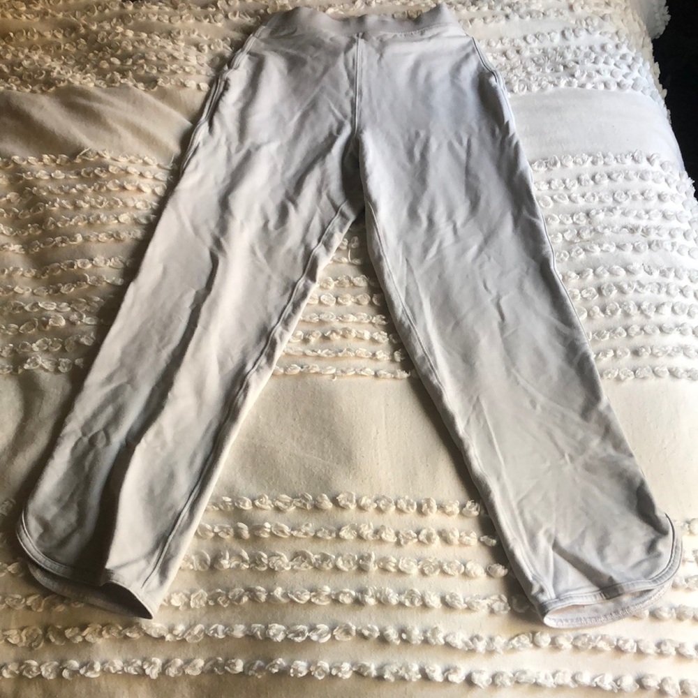 Lululemon high waisted 25” pants! Nulu Fabric